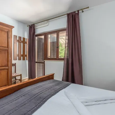 Rakovac Pensionat 3*