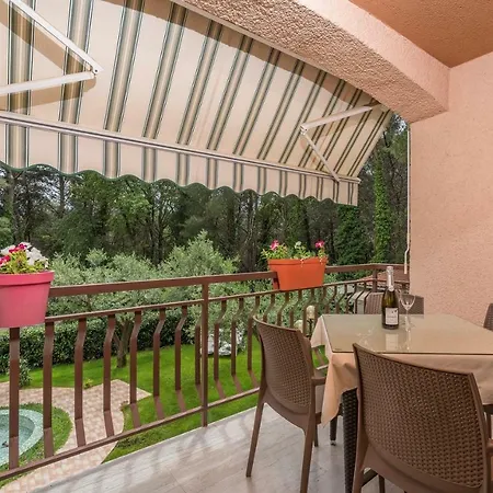 Rakovac 招待所 波雷奇